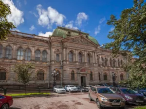 圣彼得堡国立工业艺术大学